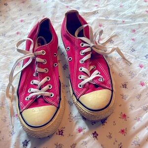 Converse All-Stars size 7